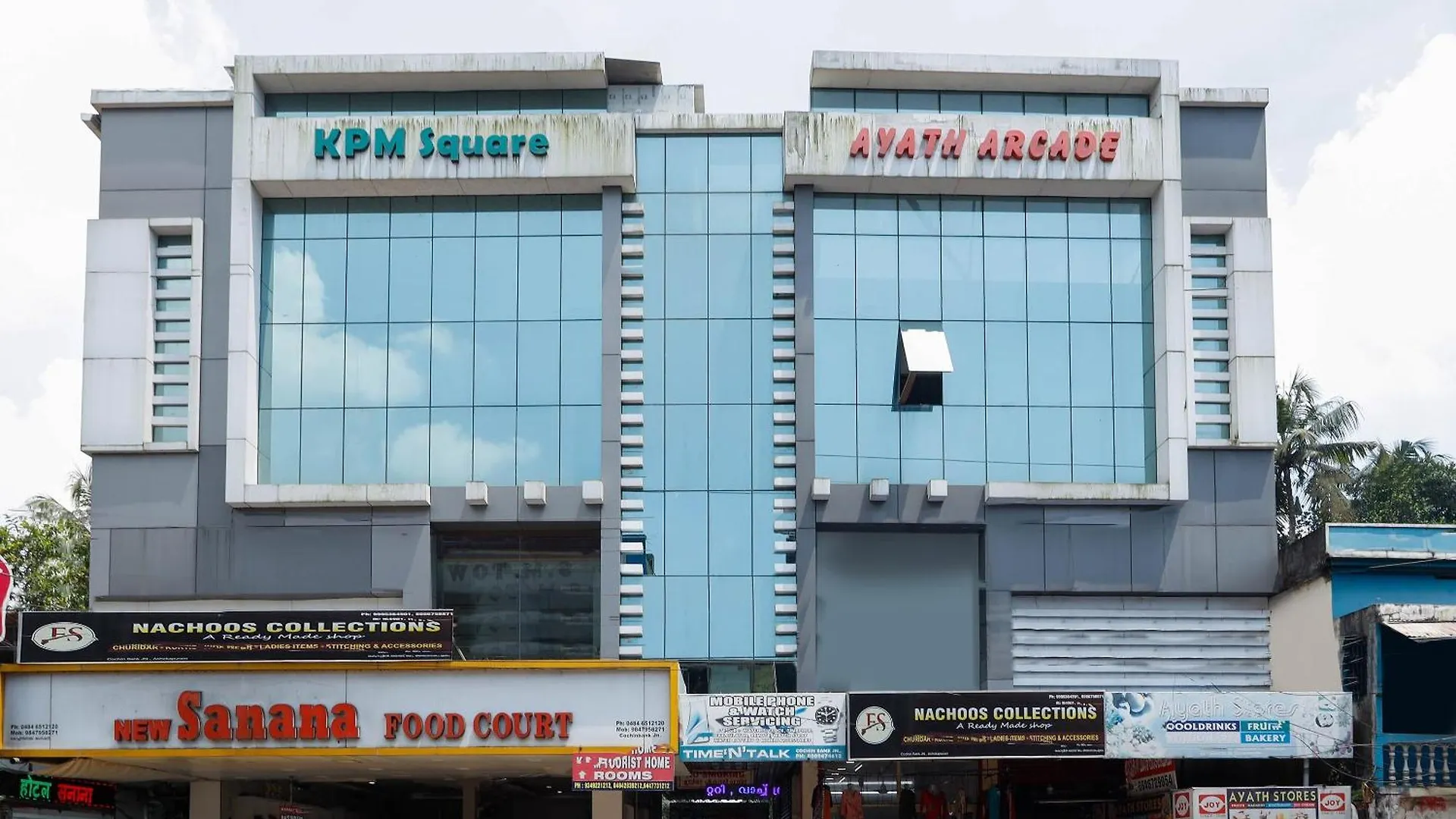 Hotel Spot On 48916 Kpm Tourist Home Kochi